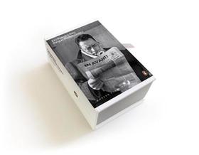 One Hundred Writers in One Box: Postcards from Penguin Modern Classics: Postcards from Penguin Modern Classics