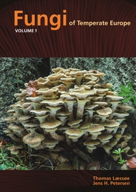 Fungi of Temperate Europe Fungi of Temperate Europe