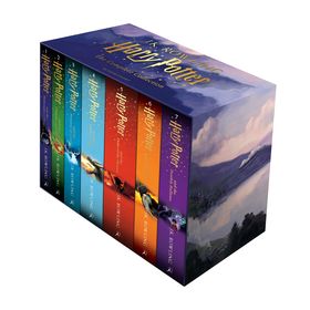Harry Potter Box Set: The Complete Collection (Children’s Paperback): Harry Potter und der Stein der Weisen; Harry Potter und die Kammer des Schreckens; Harry Potter und der Gefangene von Askaban, Harry Potter und der Feuerkelch; Harry Potter und der Orden des Phönix; Harry Potter und der Halbblutprinz; Harry Potter und ...